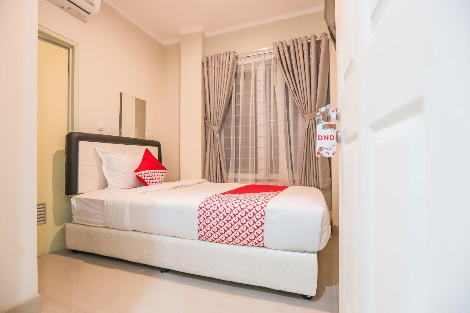 Tegal  Oyo 387 Alfa Guest House מראה חיצוני תמונה