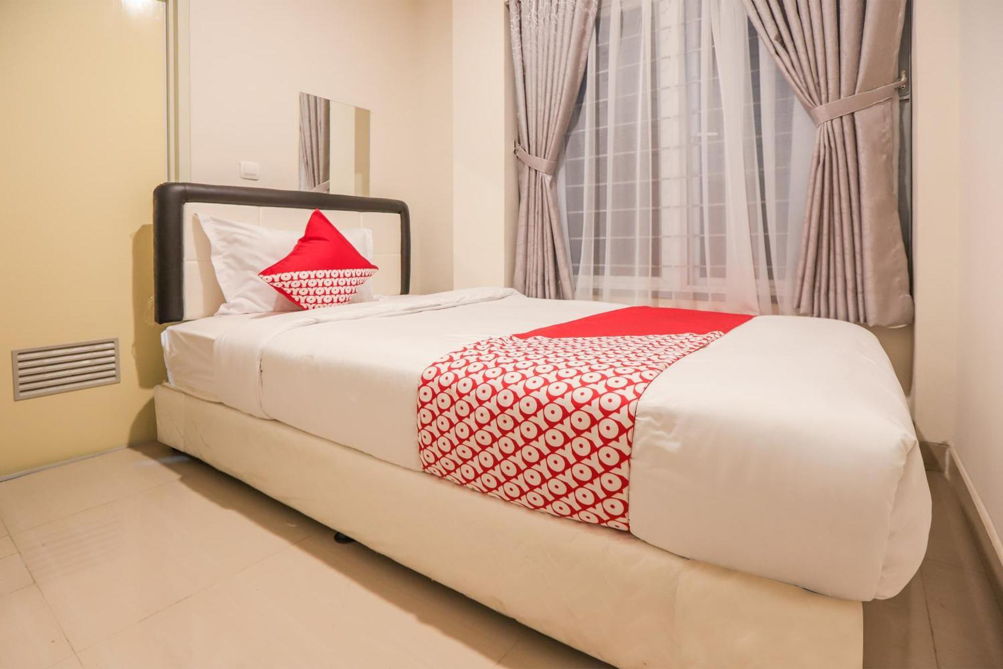 Tegal  Oyo 387 Alfa Guest House מראה חיצוני תמונה