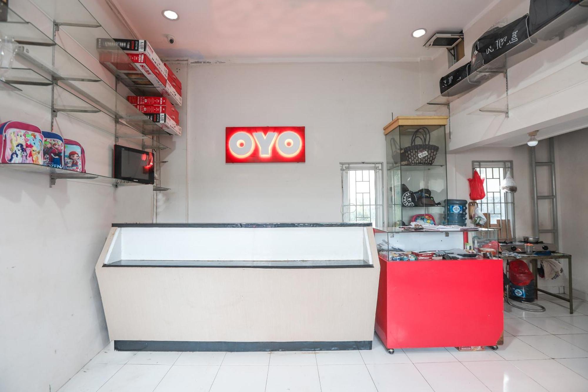 Tegal  Oyo 387 Alfa Guest House מראה חיצוני תמונה